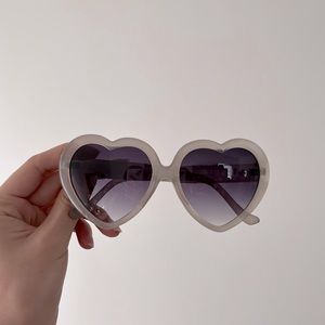 Heart Gray Sunglasses